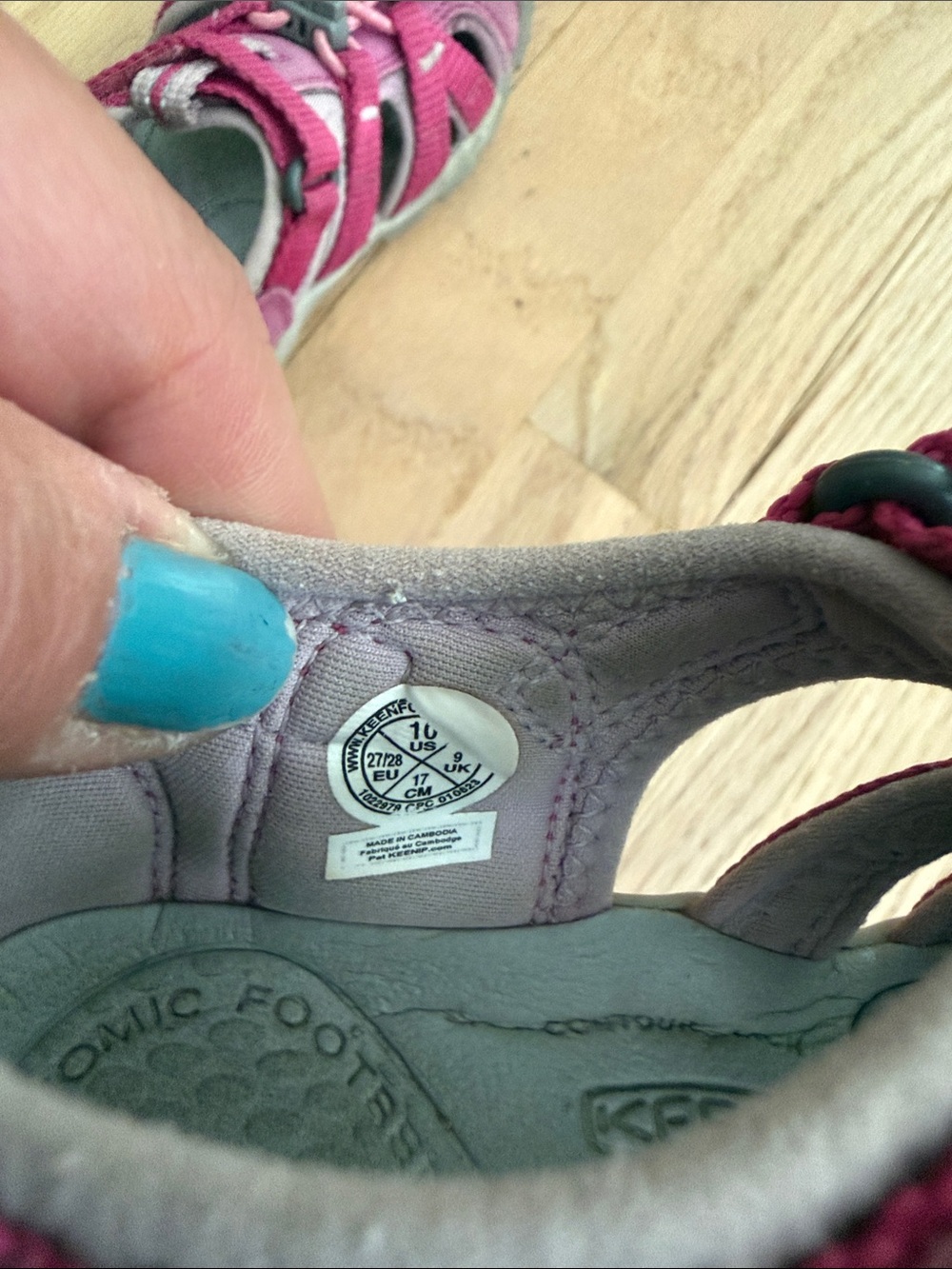 Keen Kids Pink Closed-Toe Waterproof Outdoor Water Shoes/sandals - Picture 7 of 9